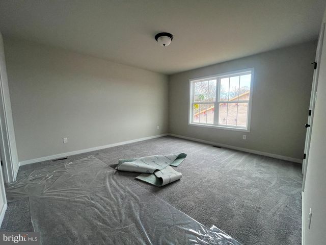 12372 BENNING AVE, Waynesboro, PA 17268