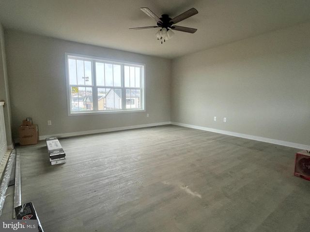 12372 BENNING AVE, Waynesboro, PA 17268