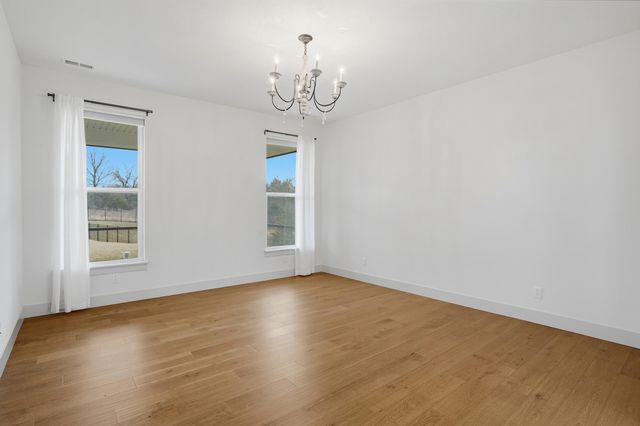 7401 BRACKENHILL DR, Columbia, MO 65203