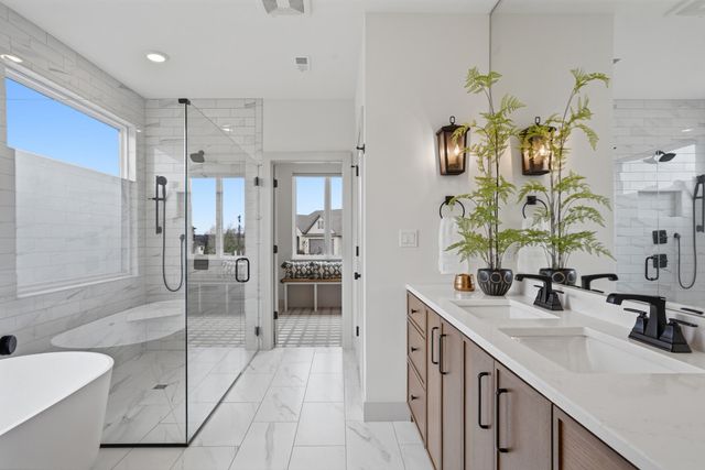 7401 BRACKENHILL DR, Columbia, MO 65203