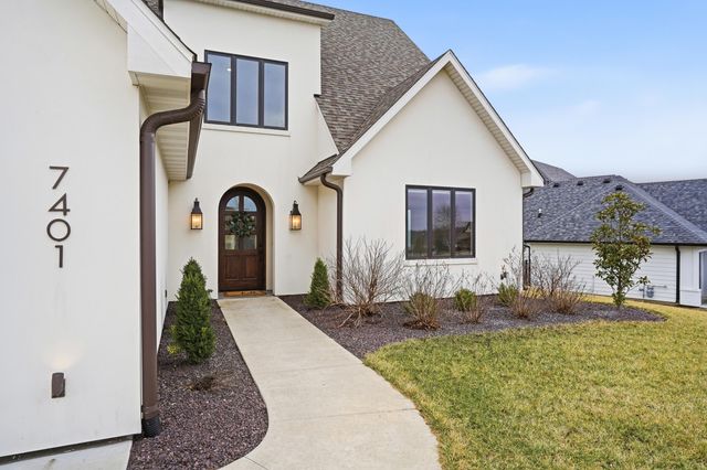 7401 BRACKENHILL DR, Columbia, MO 65203