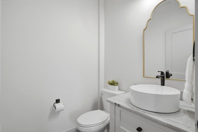 7401 BRACKENHILL DR, Columbia, MO 65203