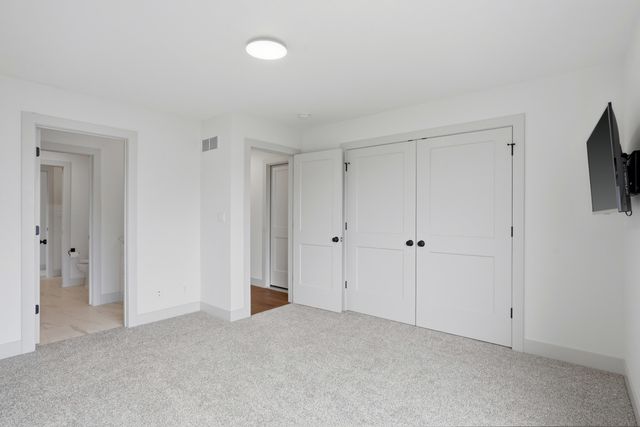 7401 BRACKENHILL DR, Columbia, MO 65203