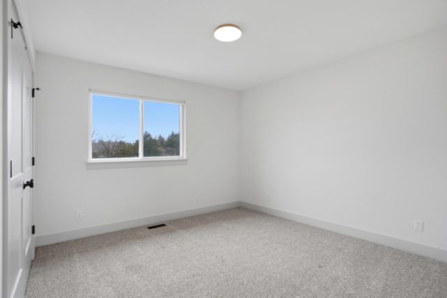 7401 BRACKENHILL DR, Columbia, MO 65203