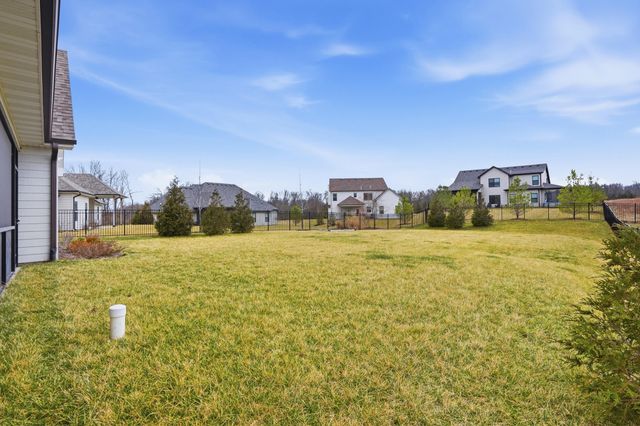 7401 BRACKENHILL DR, Columbia, MO 65203