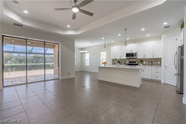 3549 Canopy CIR, Naples, FL 34120