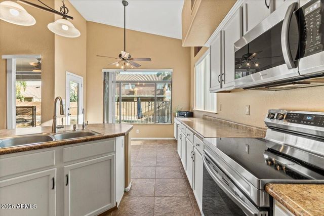 4069 E BRECKENRIDGE Way, Gilbert, AZ 85234