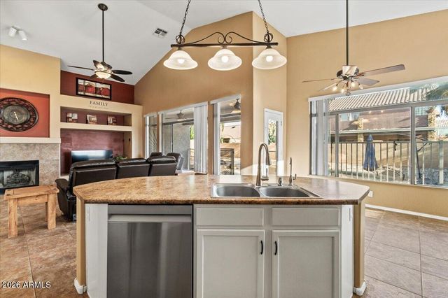 4069 E BRECKENRIDGE Way, Gilbert, AZ 85234