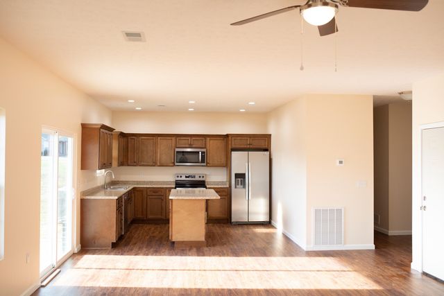 533 Knoll Lane, Nancy, KY 42544