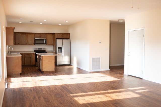 533 Knoll Lane, Nancy, KY 42544