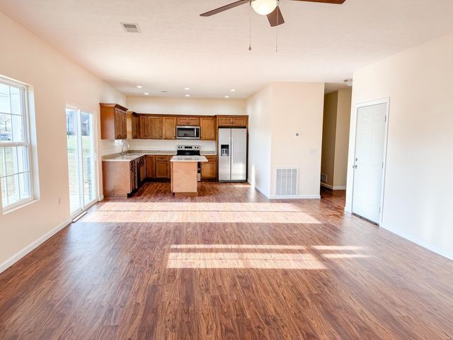 533 Knoll Lane, Nancy, KY 42544