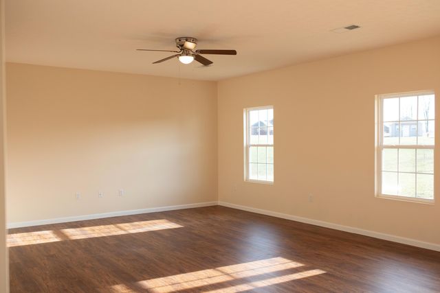 533 Knoll Lane, Nancy, KY 42544