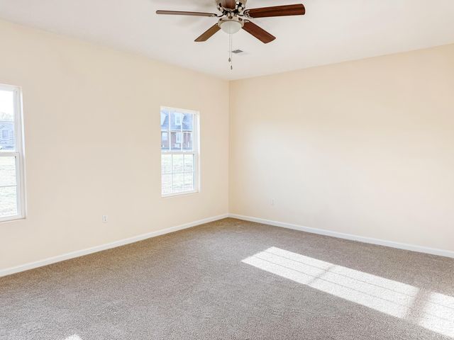 533 Knoll Lane, Nancy, KY 42544