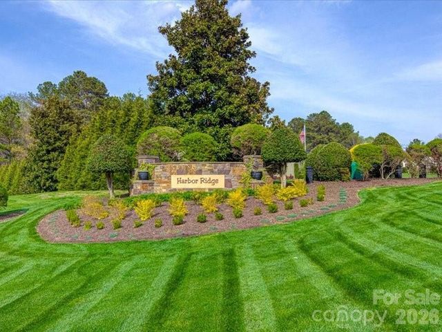 108 Rivercliff Drive W, Connelly Springs, NC 28612