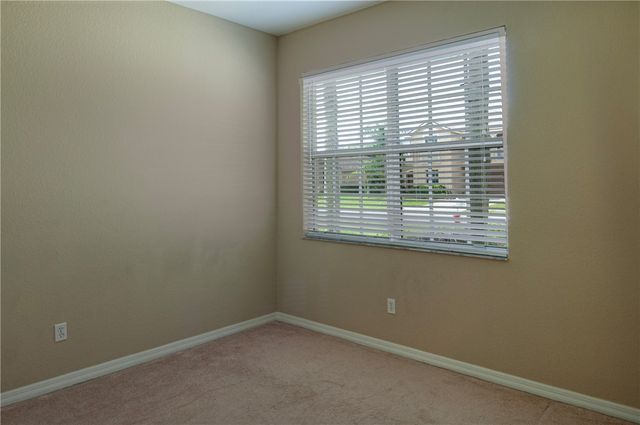 9851 E Verona Circle, Vero Beach, FL 32966