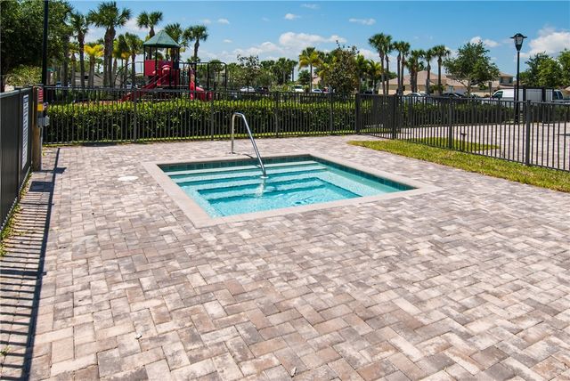 9851 E Verona Circle, Vero Beach, FL 32966