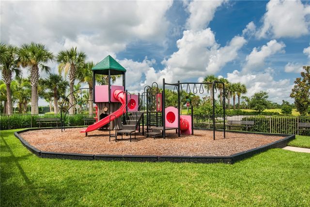 9851 E Verona Circle, Vero Beach, FL 32966