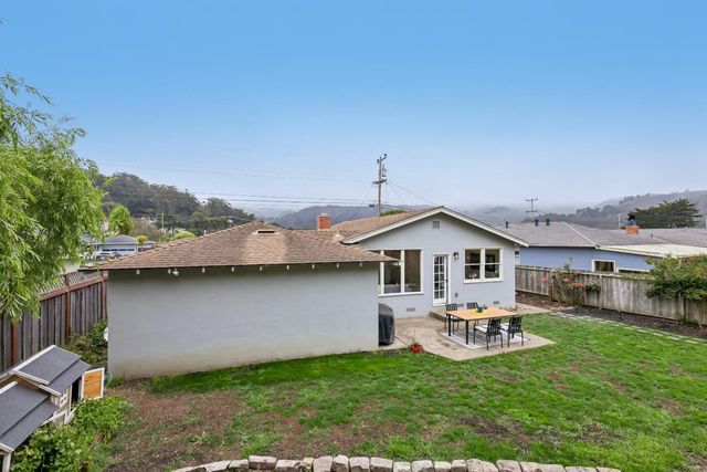 867 Serena Drive, Pacifica, CA 94044