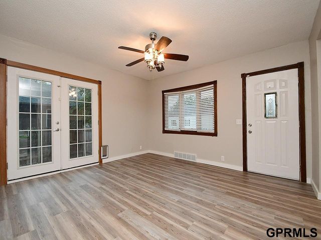 2306 6th Avenue, Council Bluffs, IA 51501