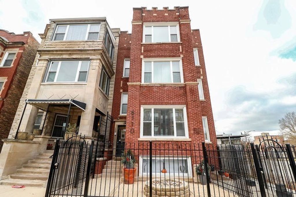 6110 S Saint Lawrence Avenue 1, Chicago, IL 60637