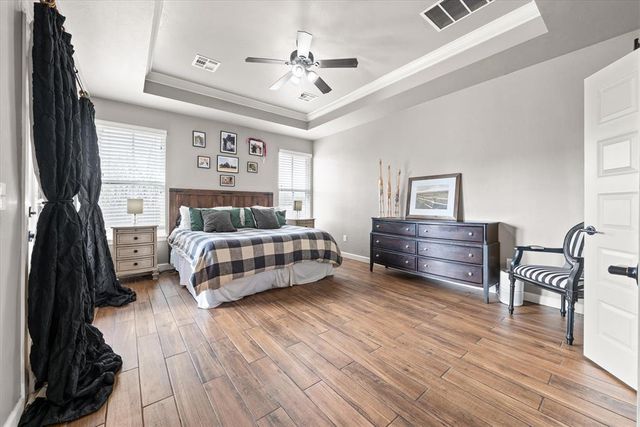 13525 Cobblestone Curve Road, Oklahoma City, OK 73142