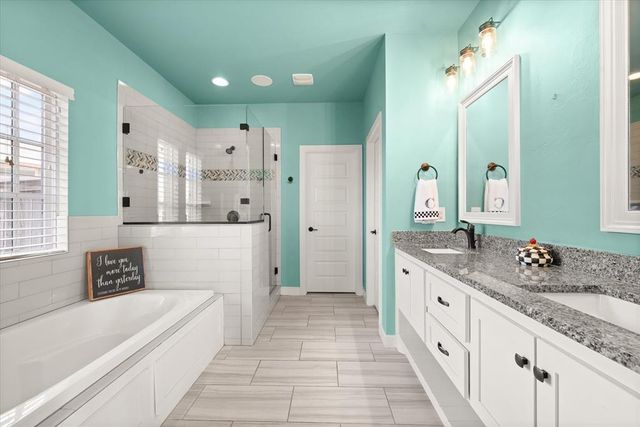 13525 Cobblestone Curve Road, Oklahoma City, OK 73142