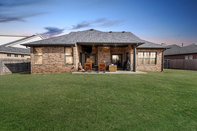 13525 Cobblestone Curve Road, Oklahoma City, OK 73142