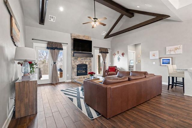 13525 Cobblestone Curve Road, Oklahoma City, OK 73142