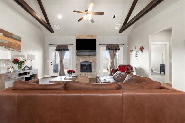 13525 Cobblestone Curve Road, Oklahoma City, OK 73142