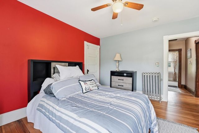 21 Elmwood Avenue, West Springfield, MA 01089