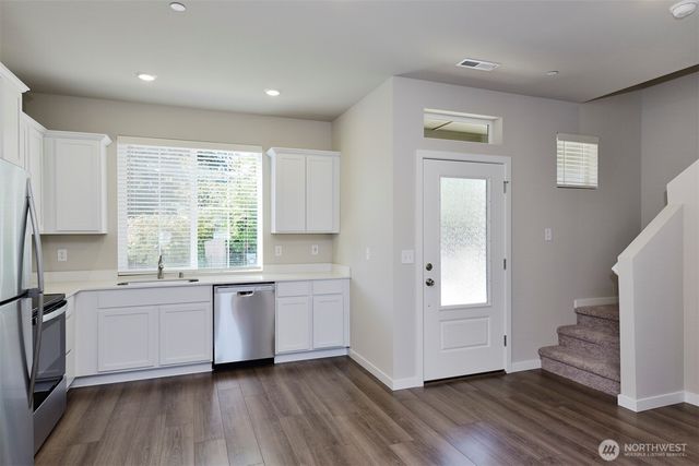5215 E Court M, Tacoma, WA 98404