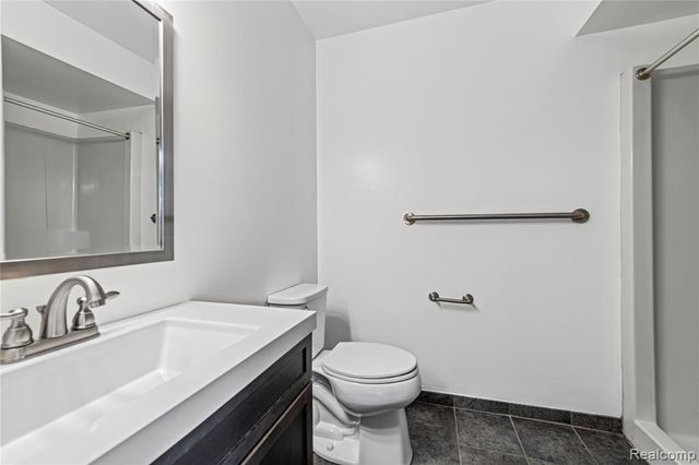 2100 Fort Street, Trenton, MI 48183