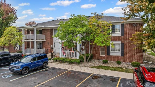 2100 Fort Street, Trenton, MI 48183