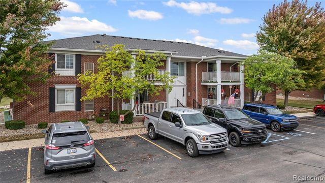 2100 Fort Street, Trenton, MI 48183