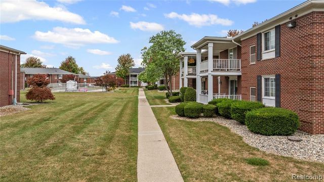 2100 Fort Street, Trenton, MI 48183