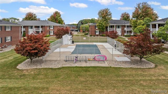 2100 Fort Street, Trenton, MI 48183