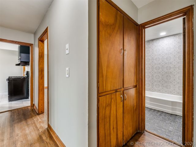 6776 E Independence Street, Tulsa, OK 74115