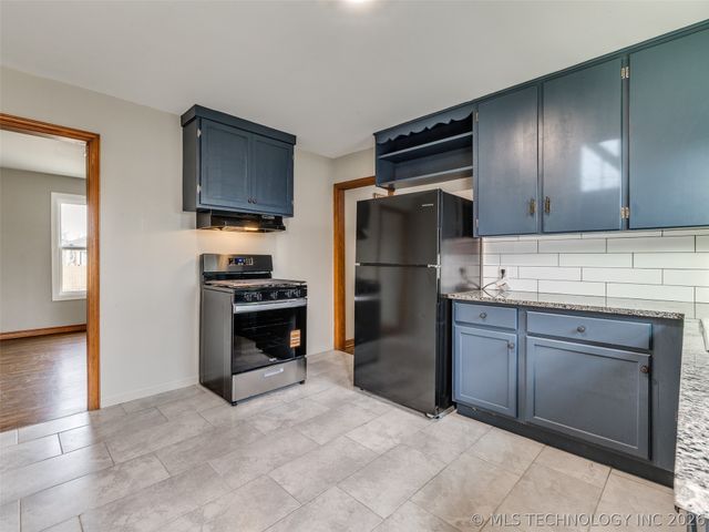 6776 E Independence Street, Tulsa, OK 74115