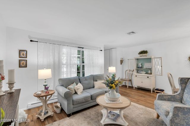 53 Cambridge Court B, Lakewood, NJ 08701