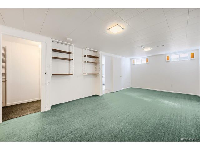2036 Sherwood Ln, Pueblo, CO 81005