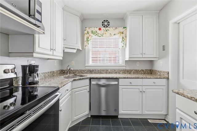 4405 S Willetta Dr, Richmond, VA 23221