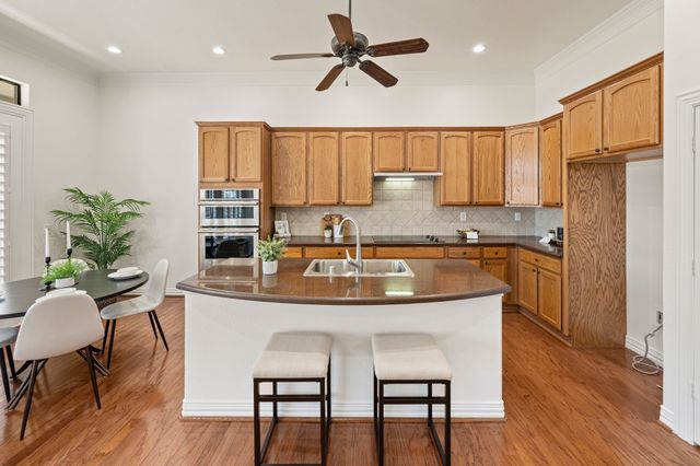 9317 Grandview Drive, Denton, TX 76207