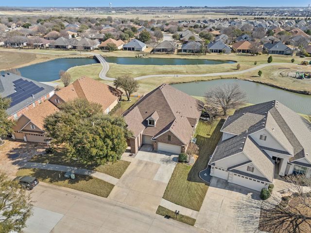 9317 Grandview Drive, Denton, TX 76207