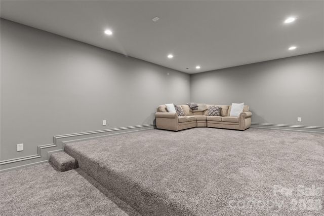 7056 Ridgeview Lane, Iron Station, NC 28080