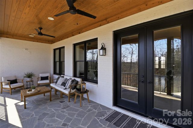 7056 Ridgeview Lane, Iron Station, NC 28080