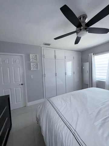 9235 SW 41st Street, Miami, FL 33165