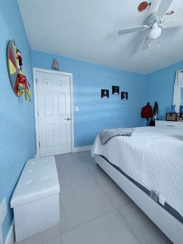 9235 SW 41st Street, Miami, FL 33165
