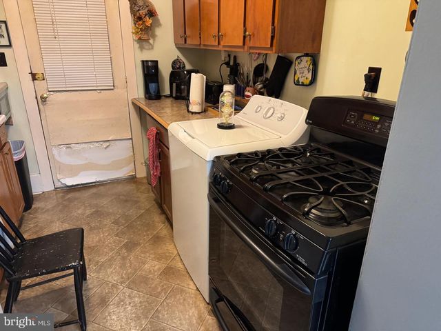 583 S SECOND STREET, Chambersburg, PA 17201