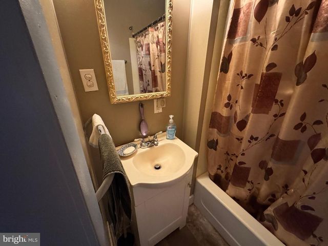 583 S SECOND STREET, Chambersburg, PA 17201