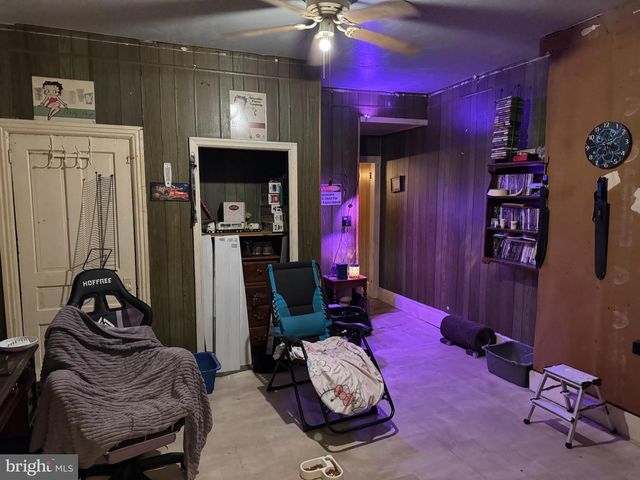 583 S SECOND STREET, Chambersburg, PA 17201